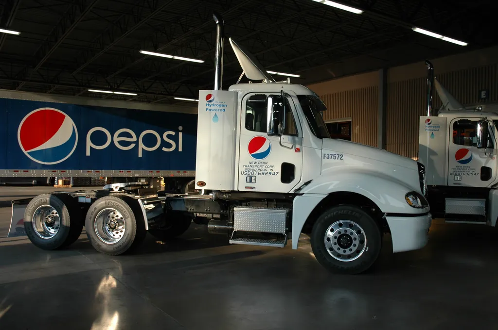 PEPSI YA AHORRA 3,3 MILLONES HIBRIDANDO SUS CAMIONES CON HIDROGENO